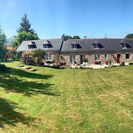 Gite L'Evidence Saint-Caradec-Tregomel Buitenkant foto